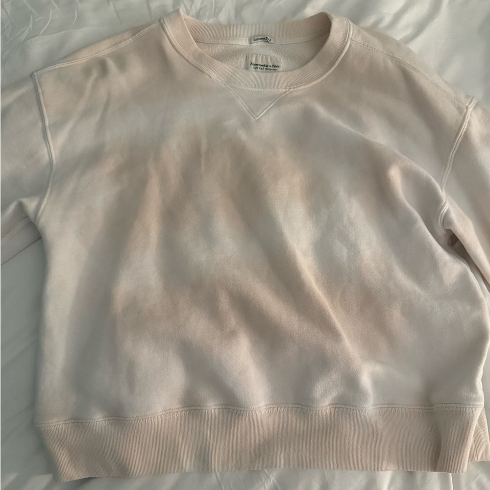 Abercrombie Garment Dye Crewneck